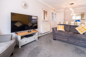 Lounge/diner- click for photo gallery